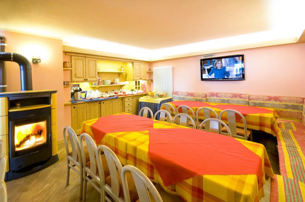 Chalet Dei Rododendri Villa Valdisotto Eksteriør bilde